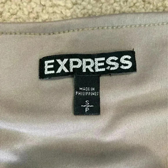 Express skirt in size small - Picture 4 of 4